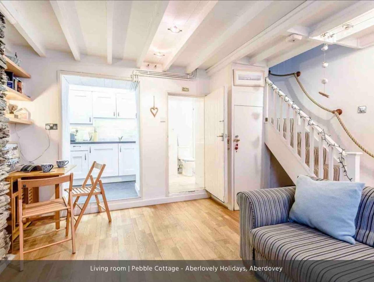Pebble Cottage 애버디피 외부 사진